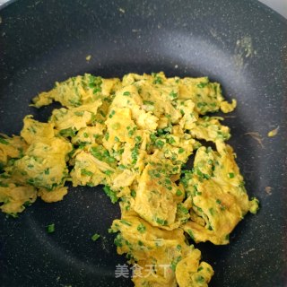 “下饭菜”韭苔滑蛋的做法步骤：10
