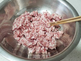 干豆角肉馅饺子的做法步骤：2