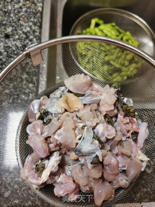 小煎牛蛙的做法步骤：5