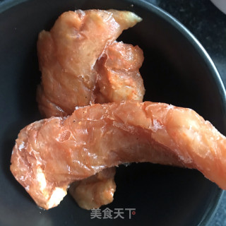 孜然炒鸡胸肉的做法步骤：1