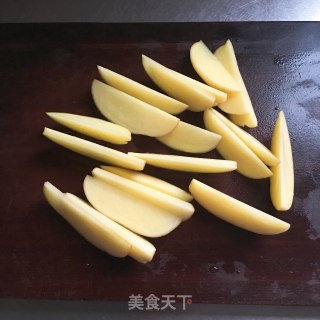 烤薯角的做法步骤：1