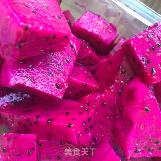 火龙果气泡水的做法步骤：4