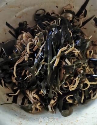 海带千张丝的做法步骤：10