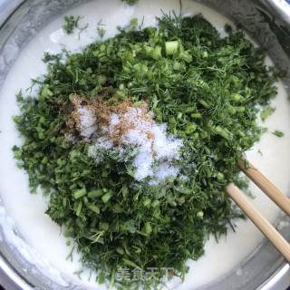 美味茴香煎饼的做法步骤：3