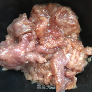 海参番茄牛肉米线的做法步骤：3