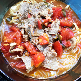 海参番茄牛肉米线的做法步骤：10
