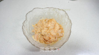 早餐煎鸡肉配芝麻盐儿的做法步骤：3