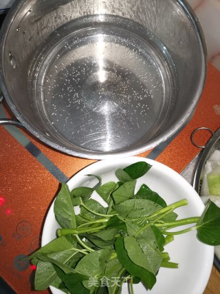 蔬菜蒸蛋的做法步骤：1