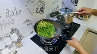 韭菜炒鸡蛋的做法步骤：5