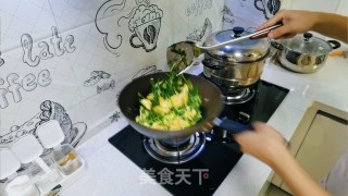 韭菜炒鸡蛋的做法步骤：10