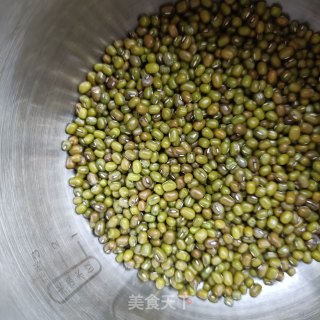 陈皮绿豆鸽子汤的做法步骤：4