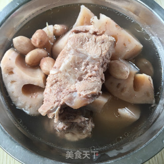 花生莲藕煲排骨的做法步骤：8