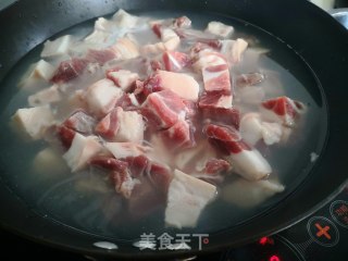 零失败家常红烧肉的做法步骤：1