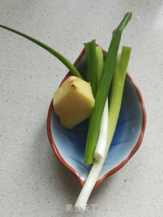 小米蒸丸子的做法步骤：3