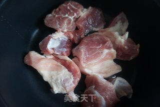 豆酱烧肉的做法步骤：2