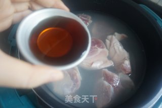 豆酱烧肉的做法步骤：4