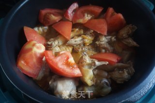 不加一滴水の番茄鸡的做法步骤：11