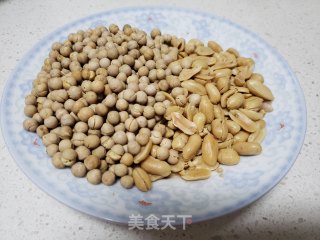 芝麻炒线椒笋子的做法步骤：7