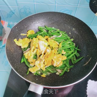 肉丝鸡蛋炒芸豆的做法步骤：16