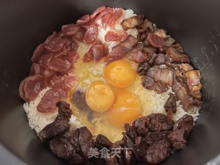 窝蛋腊味饭的做法步骤：4
