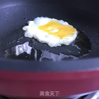 鸡脯肉煎蛋低脂餐的做法步骤：3