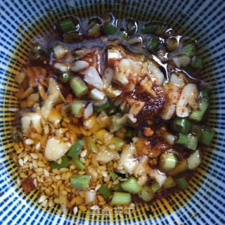 蘸汁黑豆腐的做法步骤：5