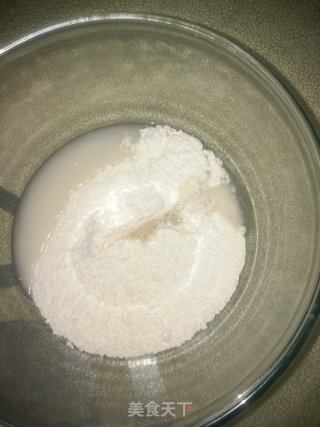 迷迪香黑胡椒圆面包的做法步骤：2