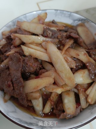 牛肉炒嫩姜的做法步骤：6