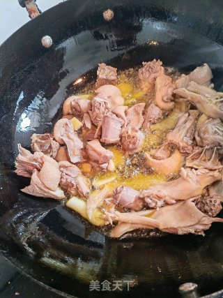 扁豆烧鸭的做法步骤：2