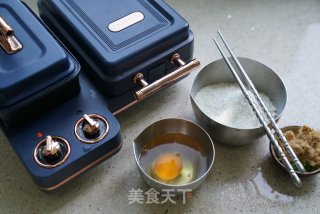 葱花肉松华夫饼的做法步骤：1
