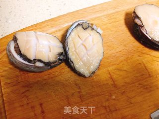 干锅芋头鲍鱼仔的做法步骤：1