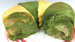辫子红豆面包，制作简单，颜值杠杠的，入口超级软还可以拉丝。的做法步骤：24