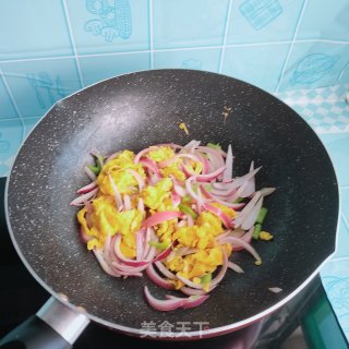 土鸡蛋洋葱的做法步骤：6