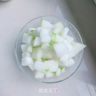鸡块冬瓜炖粉条的做法步骤：2