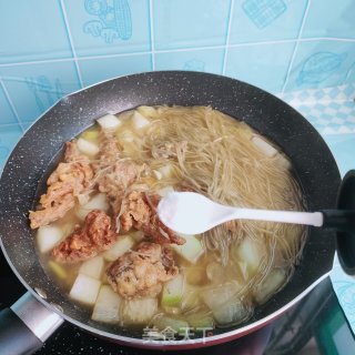 鸡块冬瓜炖粉条的做法步骤：11