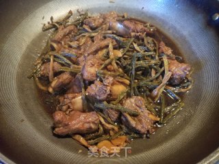 豆角干烧排骨的做法步骤：11