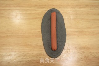 黑芝麻肠仔包的做法步骤：10