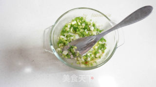 生煎小油卷的做法步骤：3