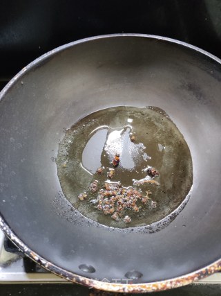 辣椒炒肉的做法步骤：4