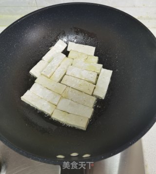 糖醋脆皮豆腐的做法步骤：5