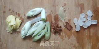 糖醋排骨的做法步骤：2