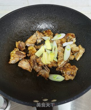 糖醋排骨的做法步骤：9