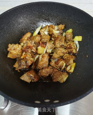 糖醋排骨的做法步骤：10