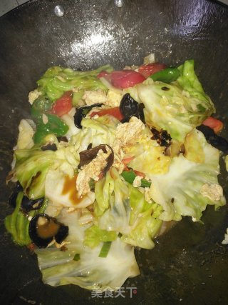 翠绿入味炒包菜的做法步骤：11