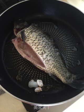 鲫鱼豆腐汤的做法步骤：6