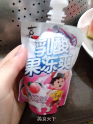 少女心粉色冰饮的做法步骤：6