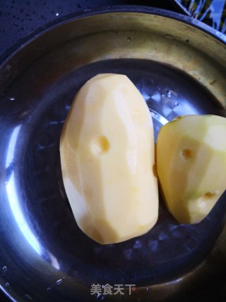 香菇炖土豆的做法步骤：3