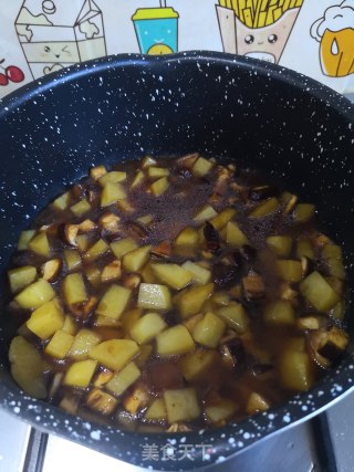 香菇炖土豆的做法步骤：8