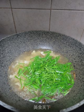 韭菜面片汤的做法步骤：5