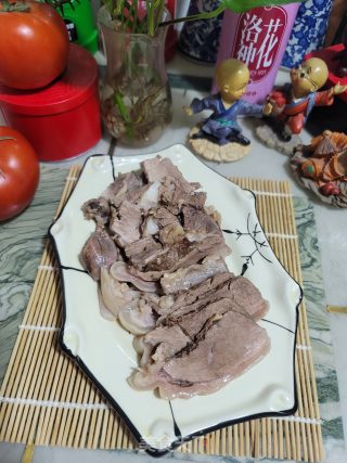 白切羊肉的做法步骤：5